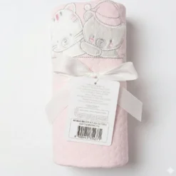 Coperta Jersey Letto Ricamata Arrotolata